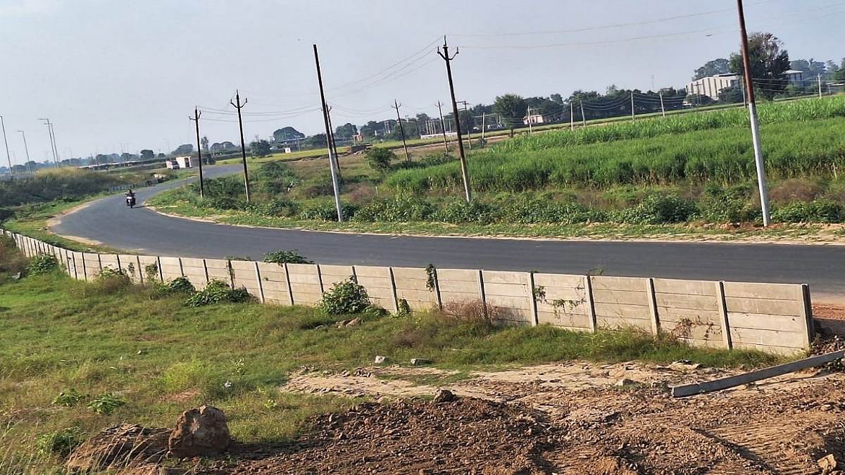 ganga expressway wall built on both sides of ganga expressway from meerut to prayagraj know about its benefits