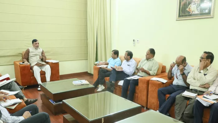 दिल्ली में प्रदूषण का स्तर बेहद खतरनाक, निर्माण और विध्वंस कार्यों पर रोक के लिए निर्देश जारी