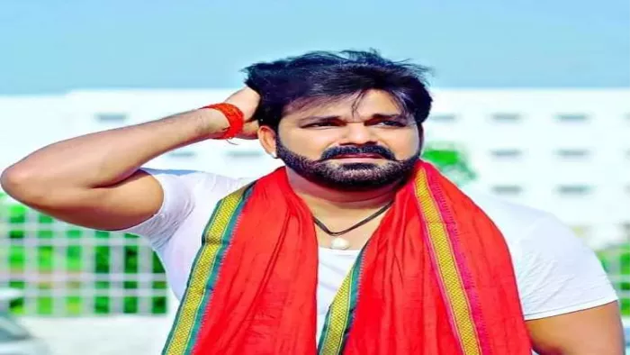 भोजपुरी गायक व सिने स्टार पवन कुमार सिंह के खिलाफ कोर्ट ने नोटिस जारी किया है।