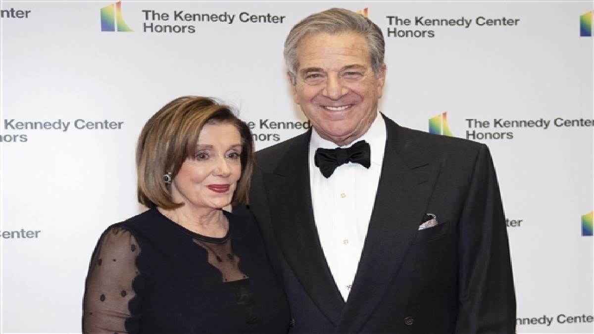 https://www.jagranimages.com/images/newimg/30102022/30_10_2022-pelosi_23170845.jpg