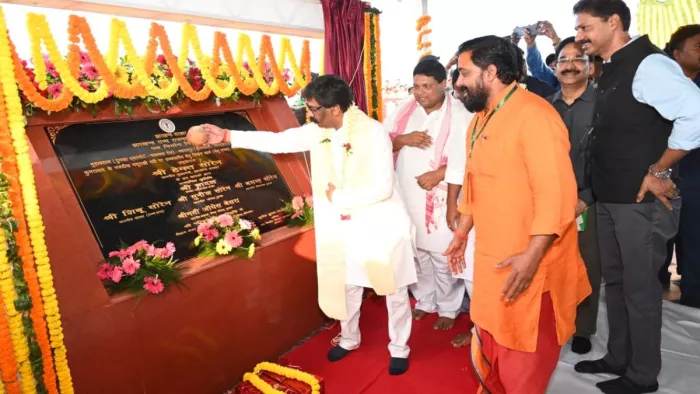 हेमंत सोरेन ने दुमका को दी 543 करोड़ की सौगात