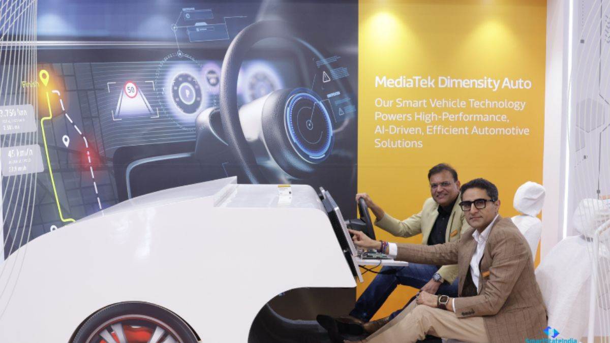 https://www.jagranimages.com/images/newimg/30102023/30_10_2023-mediatek_showcases_5g_satellite_connectivity_23569061.jpg