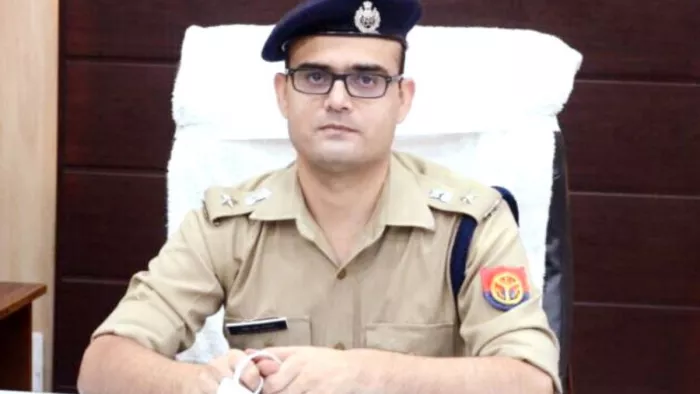 IPS रोहित सिंह सजवाण ने बड़े पैमाने पर सहारनपुर पुलिस में किया फेरबदल ...