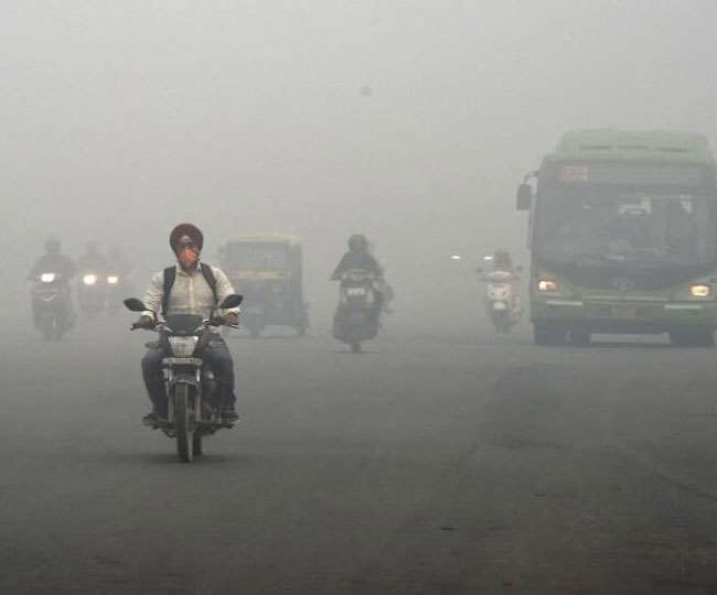 Delhi Air Pollution: दिल्ली पर प्रदूषण की मार बरकरार, लोग अनेक प्रकार की बीमारियों से हो रहे ग्रस्त