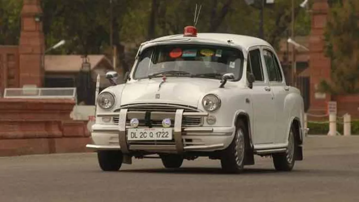 Golden Era Of Cars: सफेद कार और लाल बत्ती... वो 'सरकारी गाड़ी' जिसने सड़कों पर ही नहीं, दिलों पर भी किया था राज