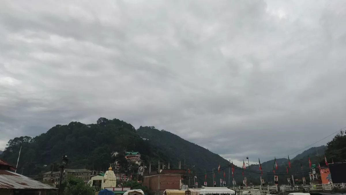 Himachal Weather: नवंबर में 5 जिलों में दो मिलीमीटर से भी कम वर्षा, अब दिसंबर में इस दिन से बारिश की संभावना