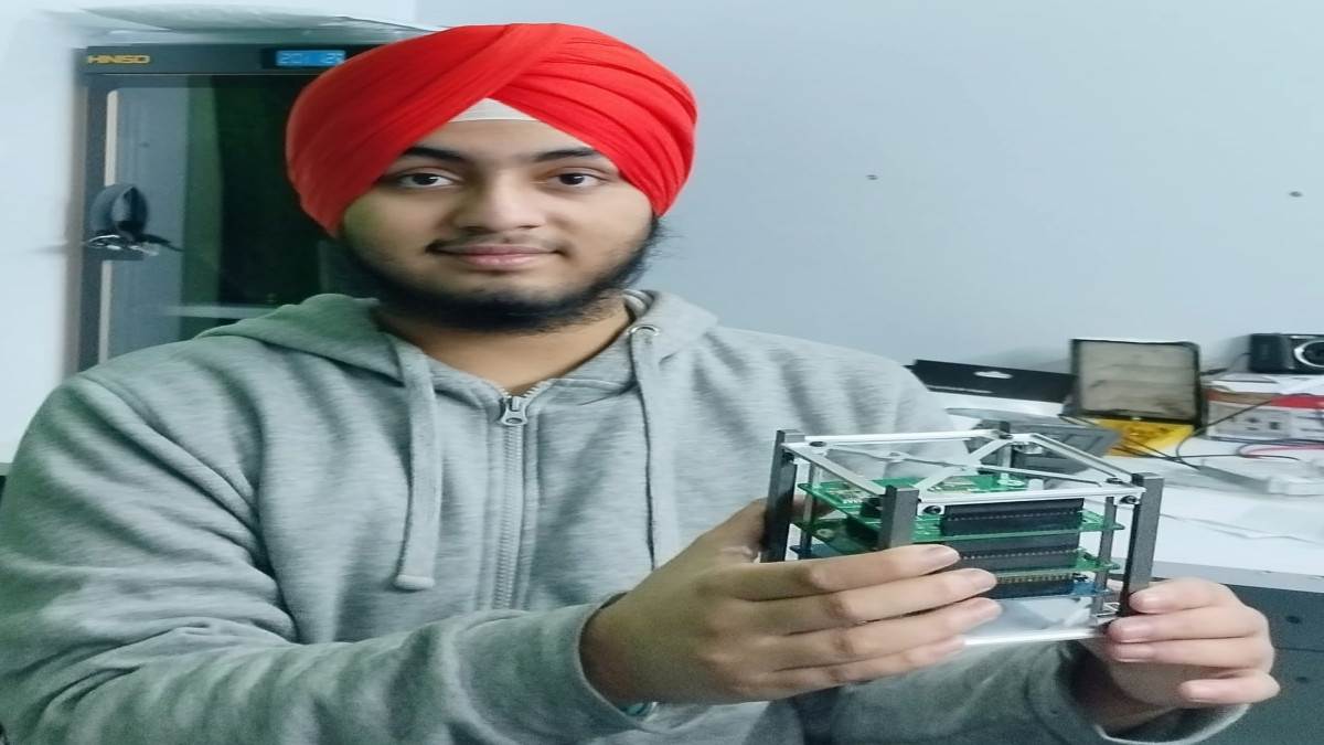 national bal shakti awardee onkar singh prepares nano satellite at home jagran special