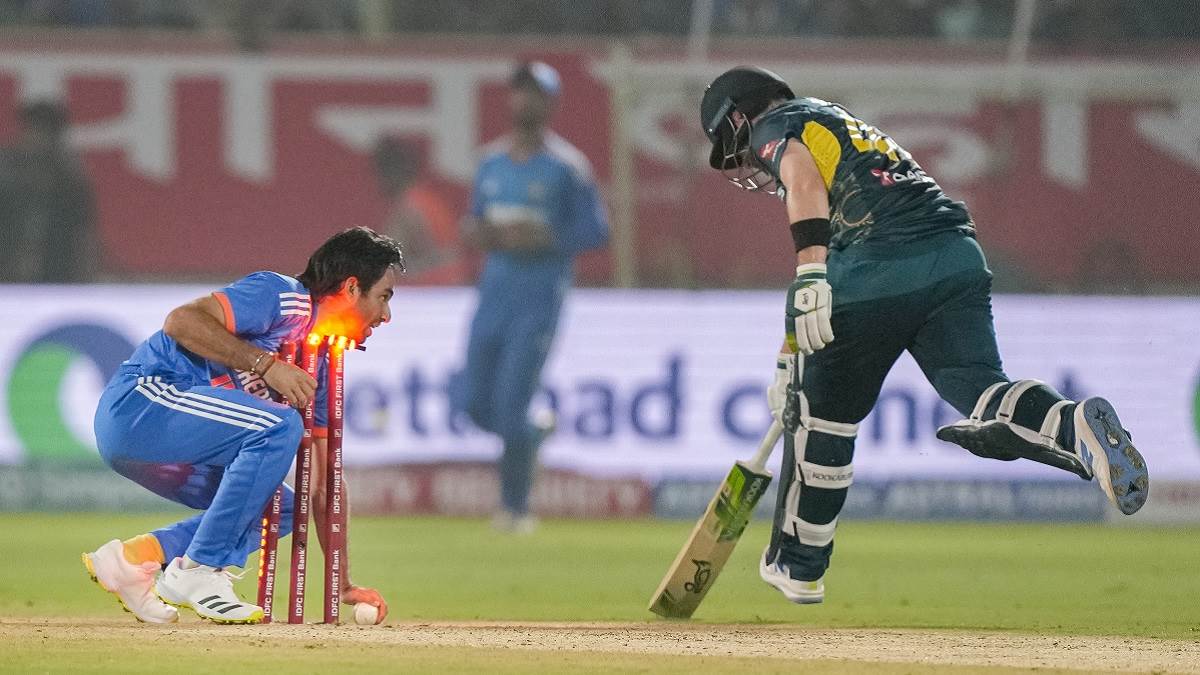 michael hussey blasts slam packed cricket calendar says series after world cup devalued the game ind vs aus t20i