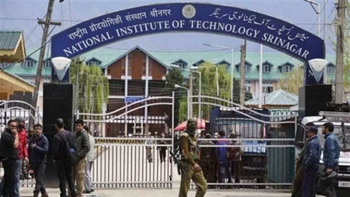 ruckus in srinagar nit after controversial post on social media two colleges closed due to uproar
