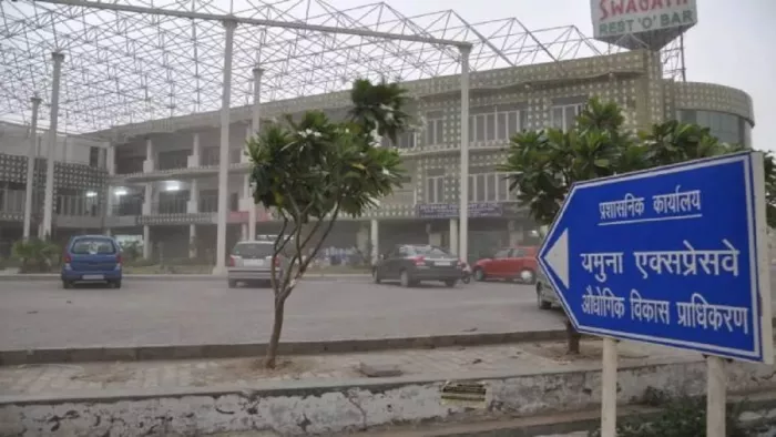 यीडा के हजारों आवंटियों के लिए ओटीएस में आवेदन का आज अंतिम मौका। फाइल फोटो