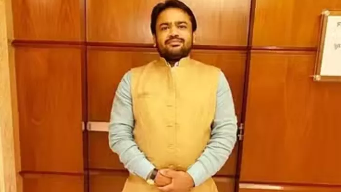 हिंदू सेना के प्रमुख विष्णु गुप्ता को मिली जान से मारने की धमकी।