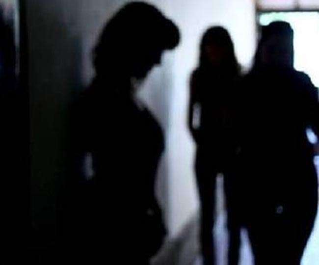 सीतामढ़ी ज‍िले में एक महिला चला रही देह व्‍यापार का धंधा। प्रतीकात्‍मक तस्‍वीर