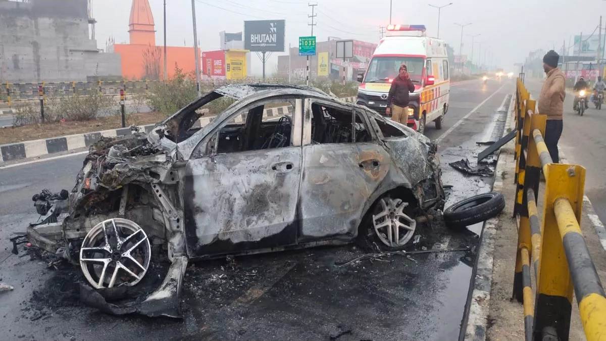rishabh pant car accident zero depreciation insurance company claim indian cricketer mercedes car gets burnt in an accident
