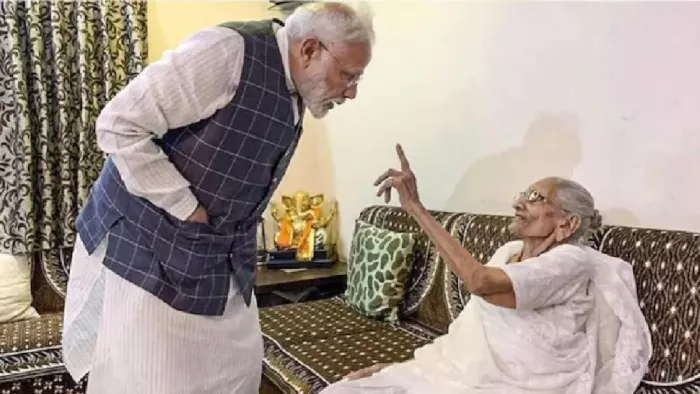 PM Narendra Modi Mother Heeraben Passed Away