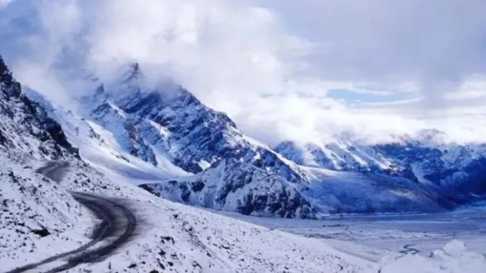 हिमाचल में अगले दो दिन बर्फबारी के आसार