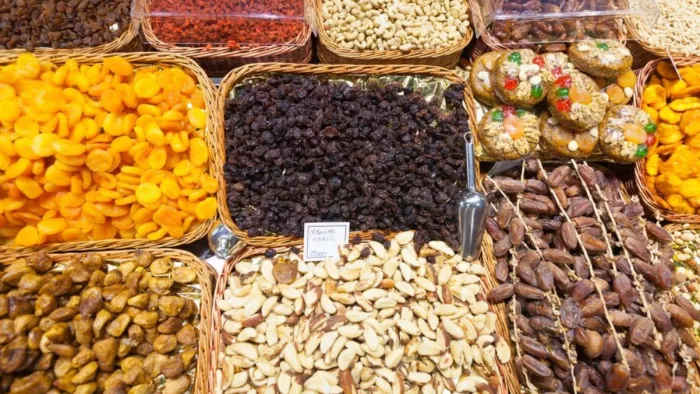 Dry Fruits खाने के फायदों के साथ नुकसान भी हैं। ( Pic courtesy : Freepik)