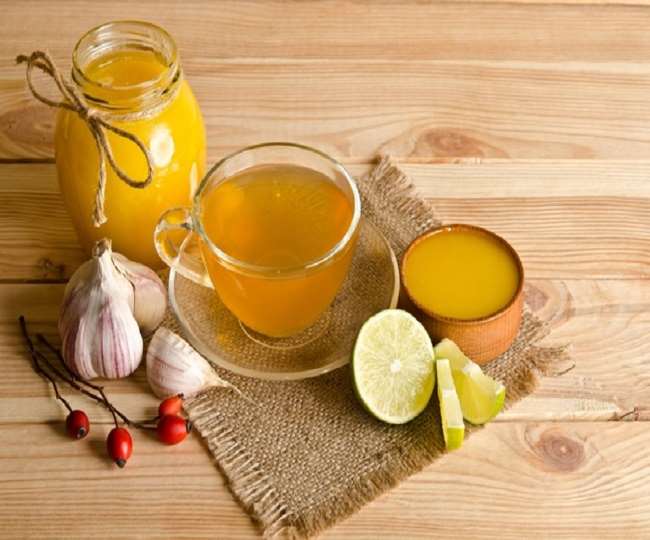 diabetes patient should consume garlic tea daily to control blood sugar