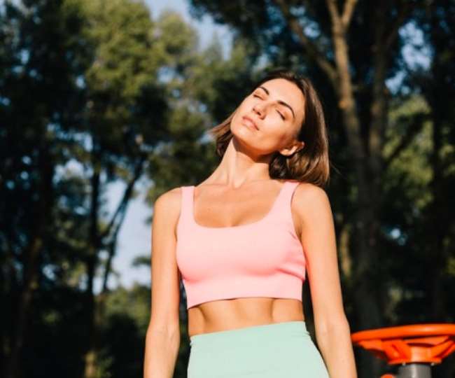 effective exercises to get perfect and attractive collarbone