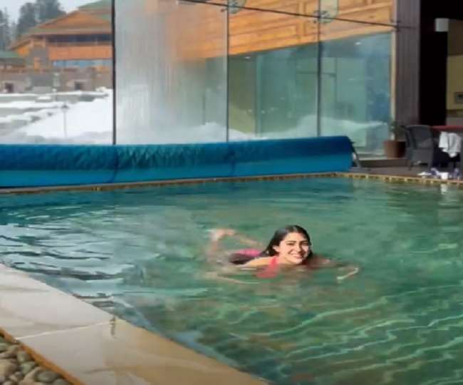 सारा अली खान ने माइनस 2 डिग्री तापमान में स्विमिंग पूल में किया चिल, देखें  फोटो