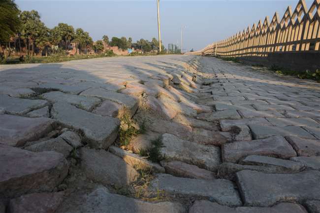 https://www.jagranimages.com/images/newimg/31012022/31_01_2022-varuna_corridor_22425627.jpg