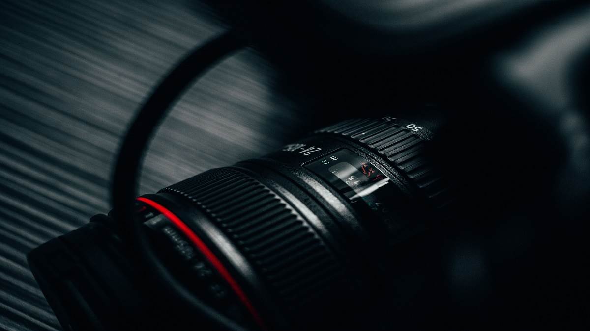 DSLR Camera Price: छोड़िए सारे कैमरा! इन डीएसएलआर कैमरा से करें एचडी शूट, फीचर्स देखकर हो जायेंगे कायल