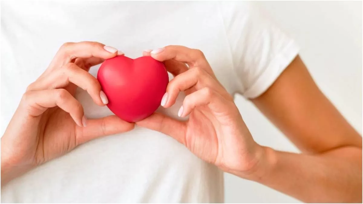 Heart Health Tips: रखना चाहते हैं हृदय को सेहतमंद, तो रोजाना सुबह-शाम पिएं गुलाबी चाय