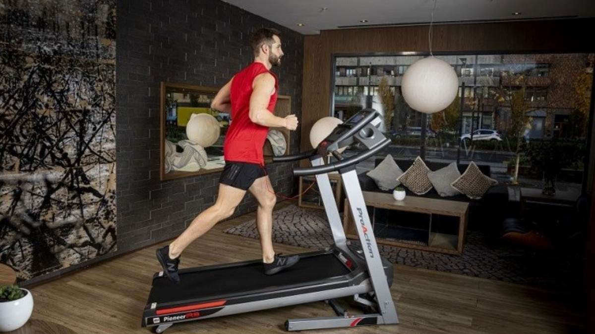 मोटापे से जंग में हथियार बनी ये Motorized Treadmill for Home! बिना जिम जाए अनोखे अंदाज में अब दिखेगा असर