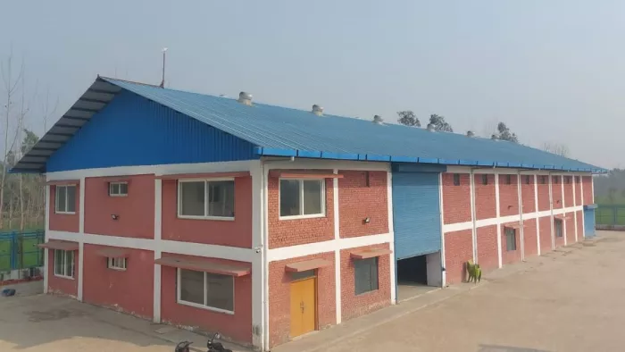 हरिद्वार जिले के मुजाहिदपुर सतीवाला में स्थापित प्लास्टिक रिसाइक्लिंग प्लांट