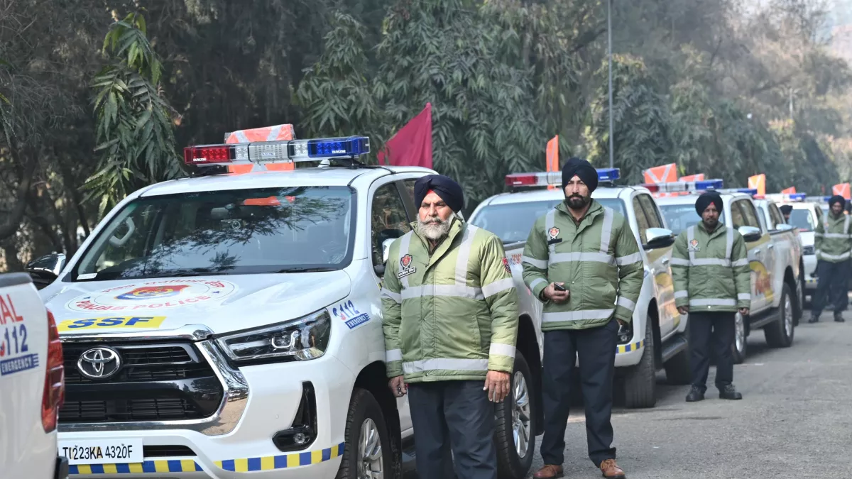 Punjab: चारों दिशाओं में सेफ्टी... हर तीस किलोमीटर पर तैनात होगी सड़क सुरक्षा फोर्स; SSF जवान जन-जन का रखेंगे ख्याल