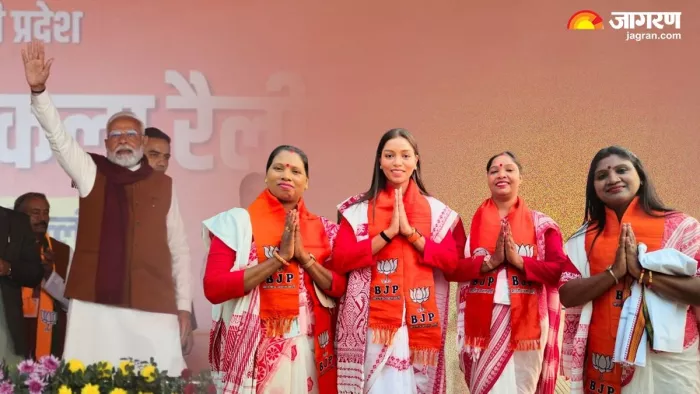 Dwarka PM Modi Rally: बोली जनता, घर घर पहुंचाएंगे मोदी का प्रणाम। फोटो जागरण