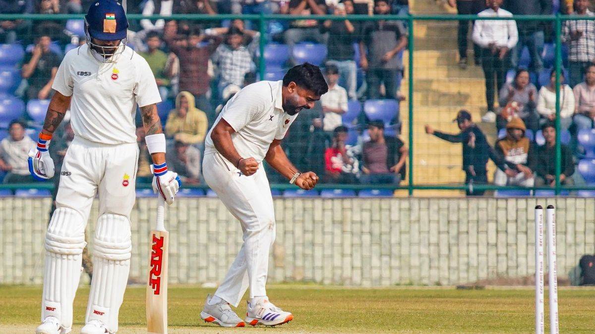 himanshu sangan first reaction after getting virat kohli out ranji trophy