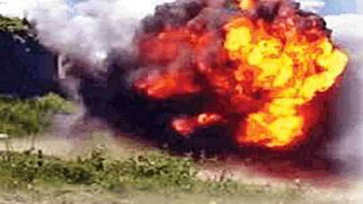 jammu kashmir forest fire triggers landmine blasts near by poonch loc no causalities