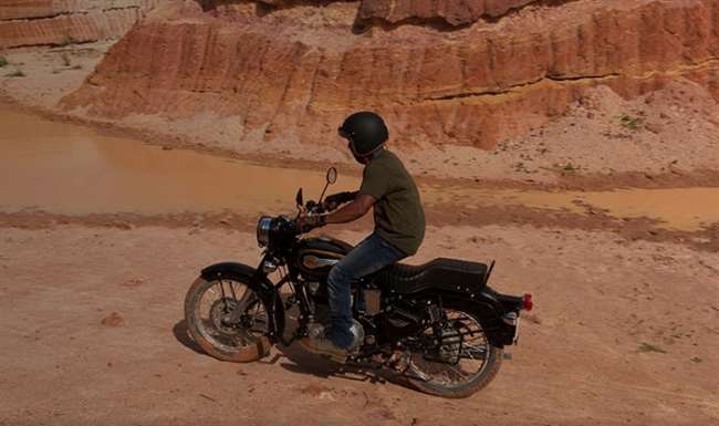 new bullet bs6 mileage