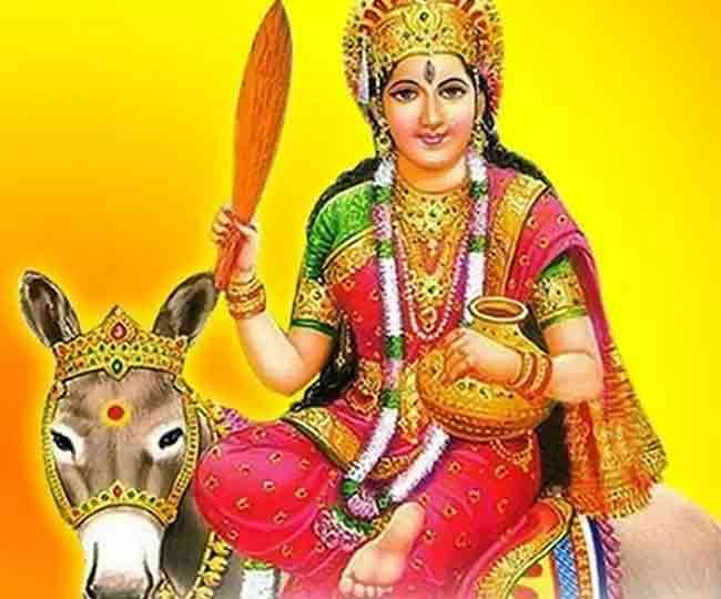 Sheetala Ashtami 2021 Puja: 4 मार्च को है शीतला अष्टमी, इस तरह करें पूजन -  Sheetala Ashtami Date 2021, Know How To Do Sheetala Mata Puja