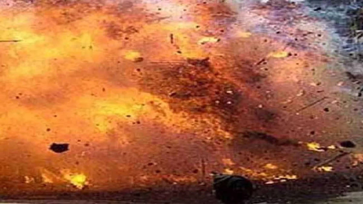 Bulandshahr: मकान में चल रही केमिकल फैक्ट्री में विस्फोट, चार की मौत; 2 KM दूर सुनाई दिया धमाका