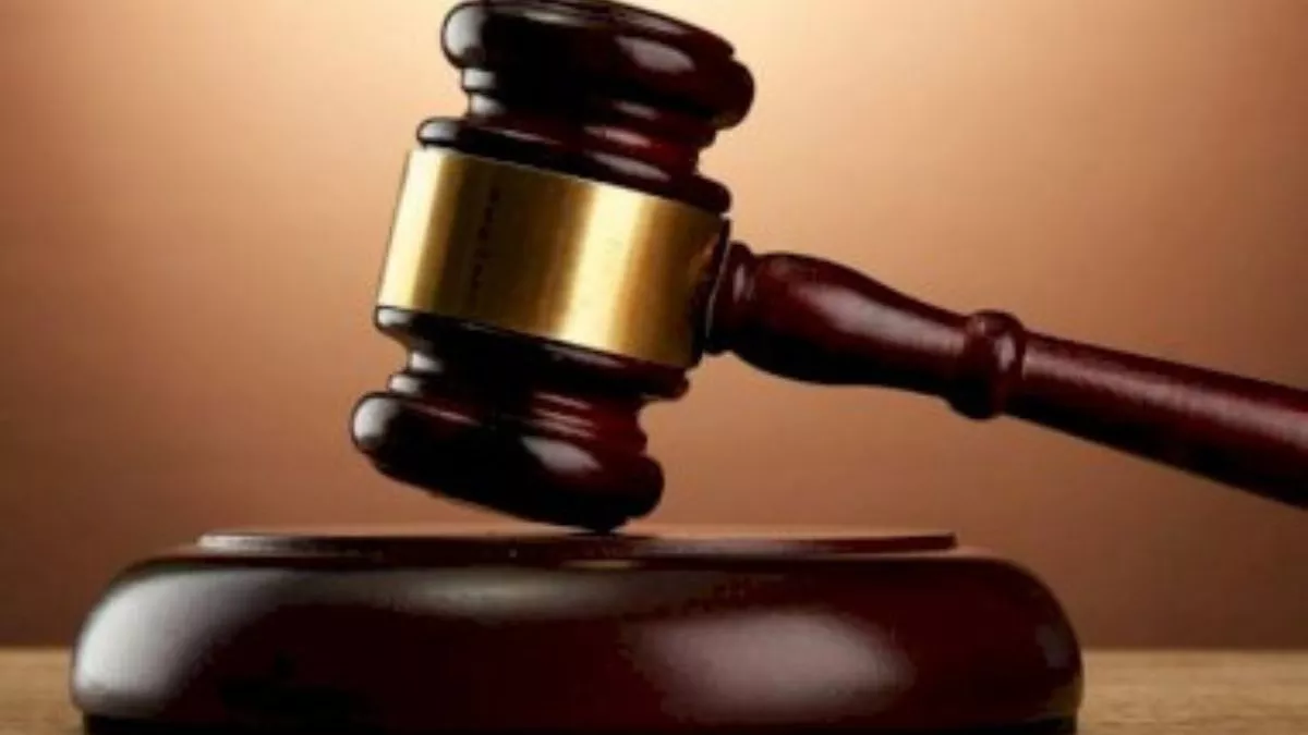 Noida Court:  जिला न्यायालय में पेश हुआ भू माफिया यशपाल तोमर, अरबों रुपये की  भूमि घोटाले का है आरोप