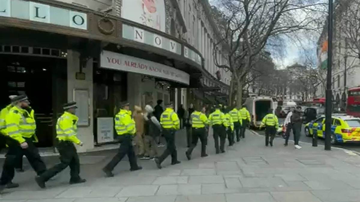 https://www.jagranimages.com/images/newimg/31032023/31_03_2023-london_23371916.jpg