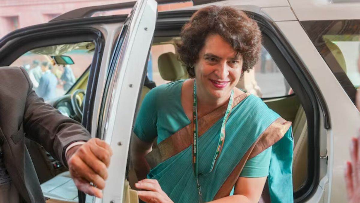 https://www.jagranimages.com/images/newimg/31032025/31_03_2025-priyankia_gandhi_vadra_23909423.jpg