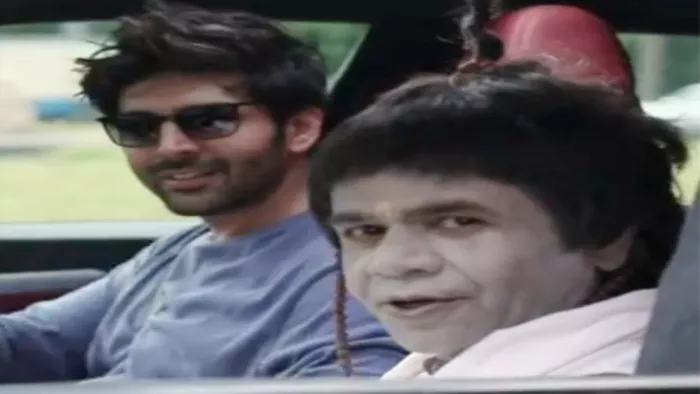 Bhool Bhulaiyaa 2 100 crore club success party kartik aryan picks rajpal yadav in his arms. Photo Credit- Instagram