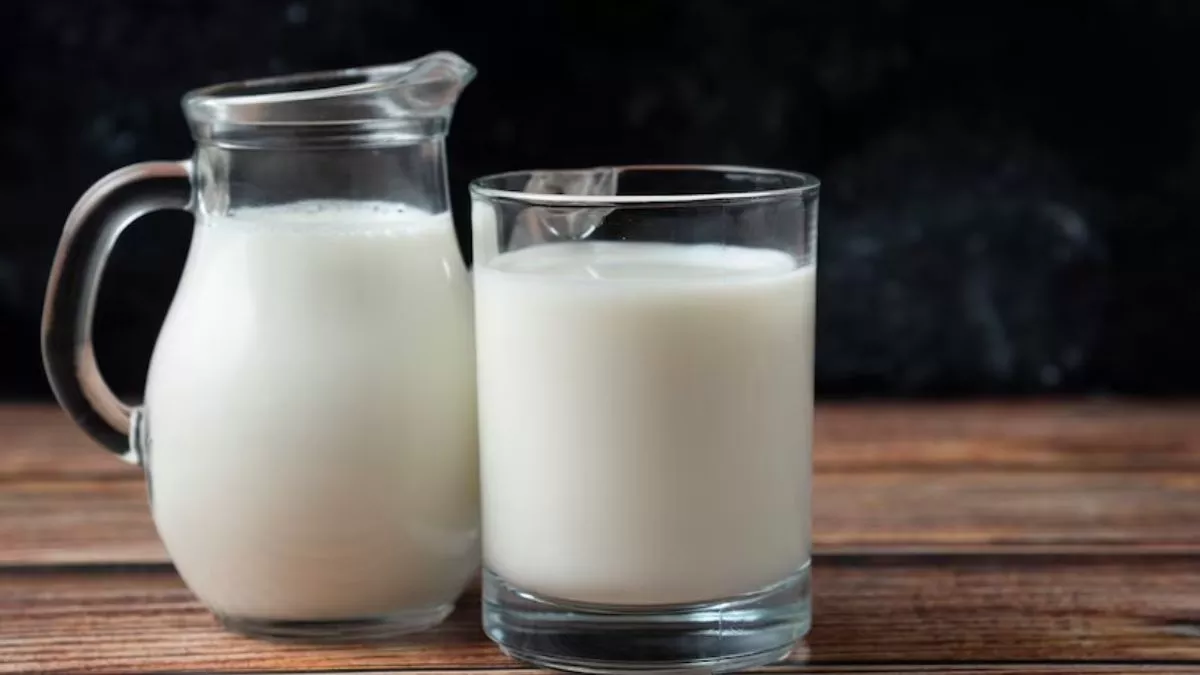 World Milk Day 2023: दांतों से लेकर वजन कंट्रोल करने तक, रोजाना दूध पीने के हैं अनगिनत फायदे