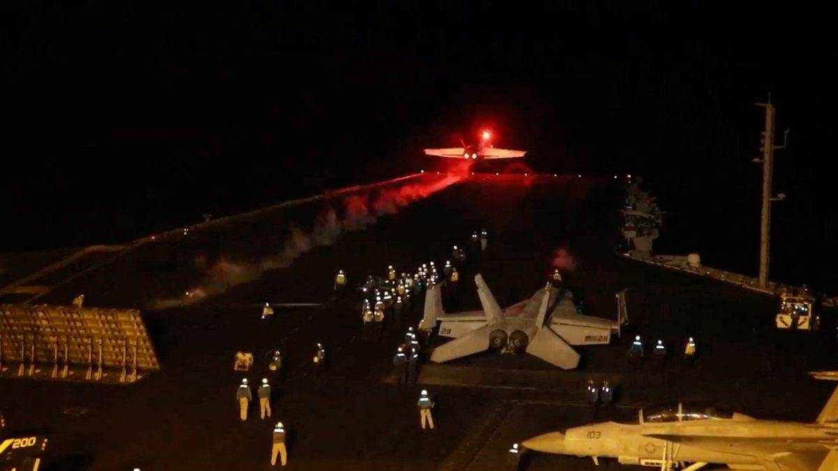 https://www.jagranimages.com/images/newimg/31052024/31_05_2024-america_attack_on_houthi_23729396.jpg