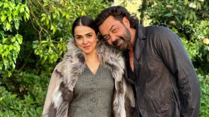 बॉबी देओल और उनकी पत्नी तान्या देओल (Photo Credit-Instagram)