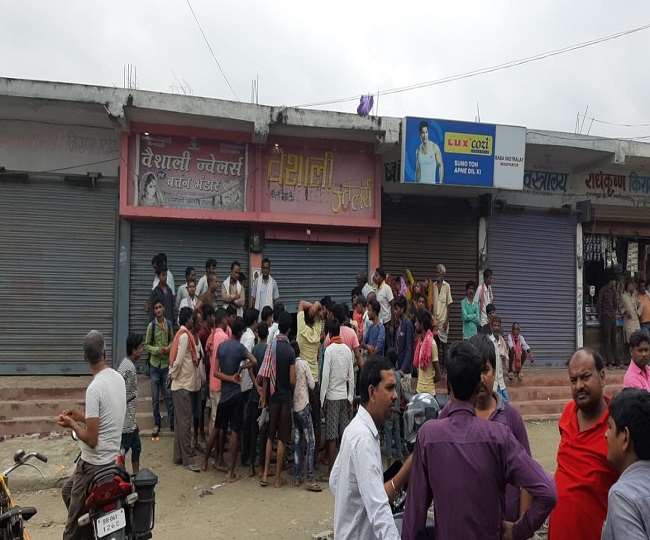 vicious thieves target jewelery shops in muzaffarpur stealing more than 10 lakhs