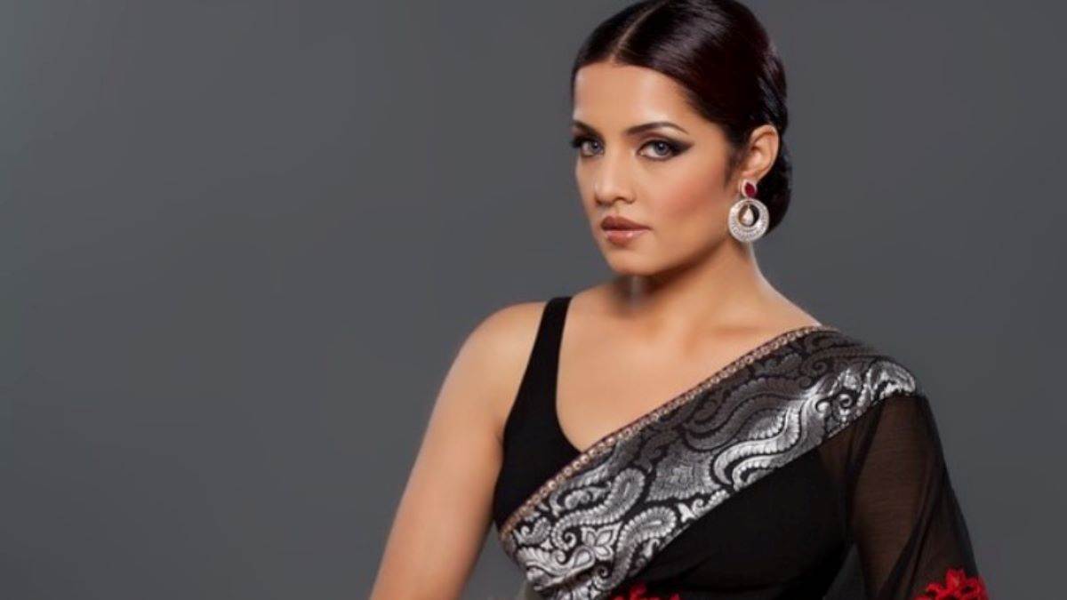 celina jaitley slam pakistani journalist who assaulted her character taking firoz khan fardeen khan names