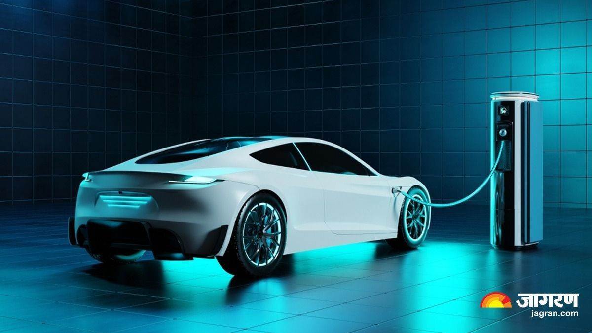 https://www.jagranimages.com/images/newimg/31072024/31_07_2024-ev_sales_in_up_23769490.jpg