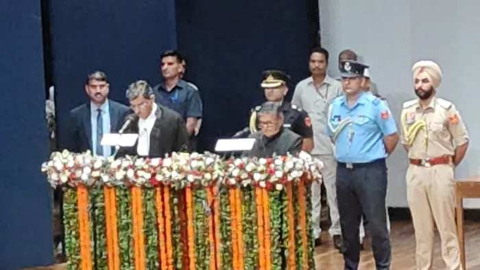 Punjab News: राज्यपाल गुलाब चंद कटारिया ने ली शपथ।