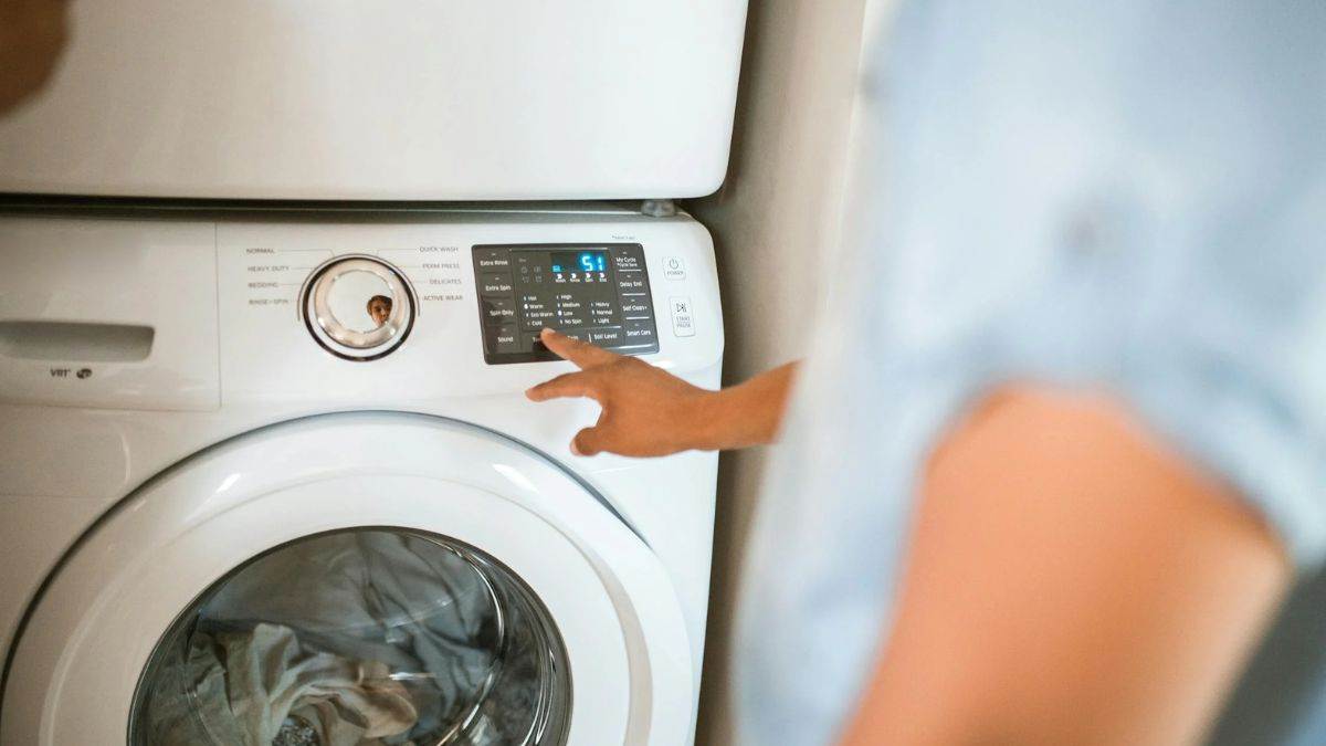 हो गई बल्ले बल्ले! अमेजन सेल में 30% तक की छूट पर मिल रहे LG Washing Machine, धड़ल्ले से खरीद रहे लोग