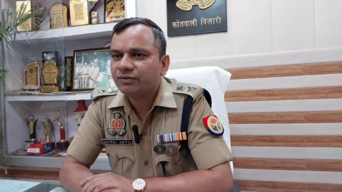 Moradabad News: मुरादाबाद एसएसपी सतपाल अंतिल ने दारोगाओं के किए तबादले।