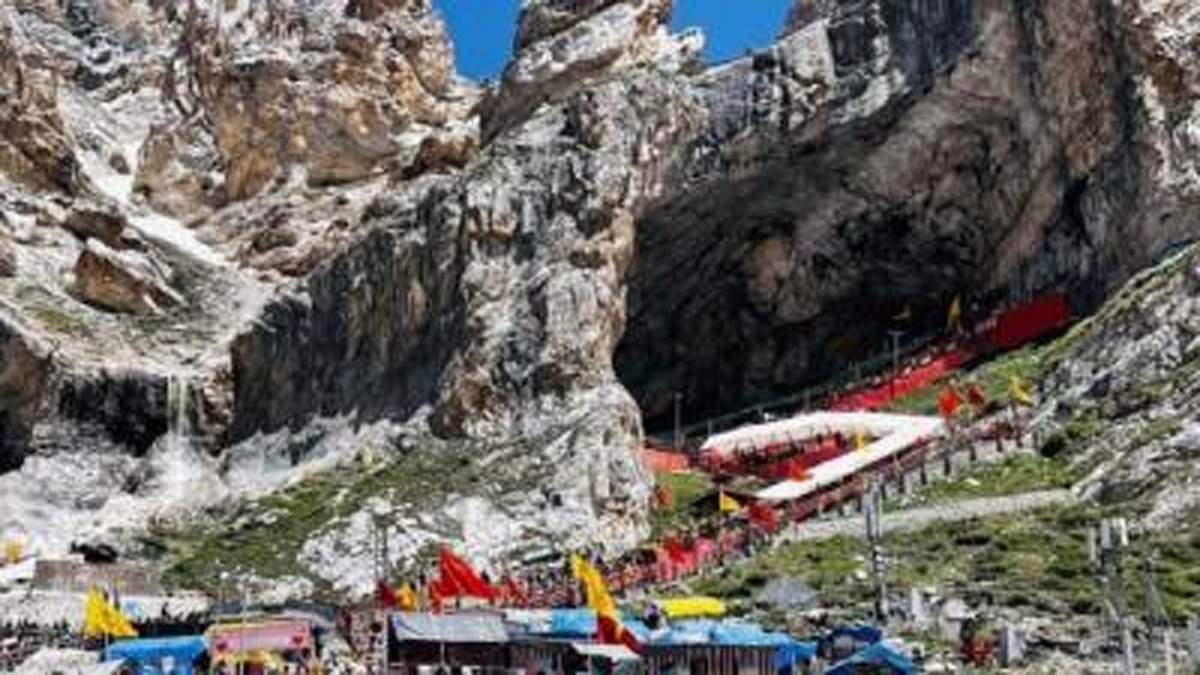 https://www.jagranimages.com/images/newimg/31072025/31_07_2025-amarnath_yatra_jammu_23999655.jpg