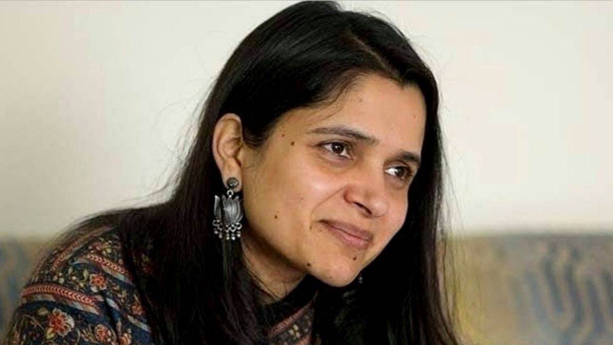 https://www.jagranimages.com/images/newimg/31072025/31_07_2025-komal_mehra___24000042.jpg